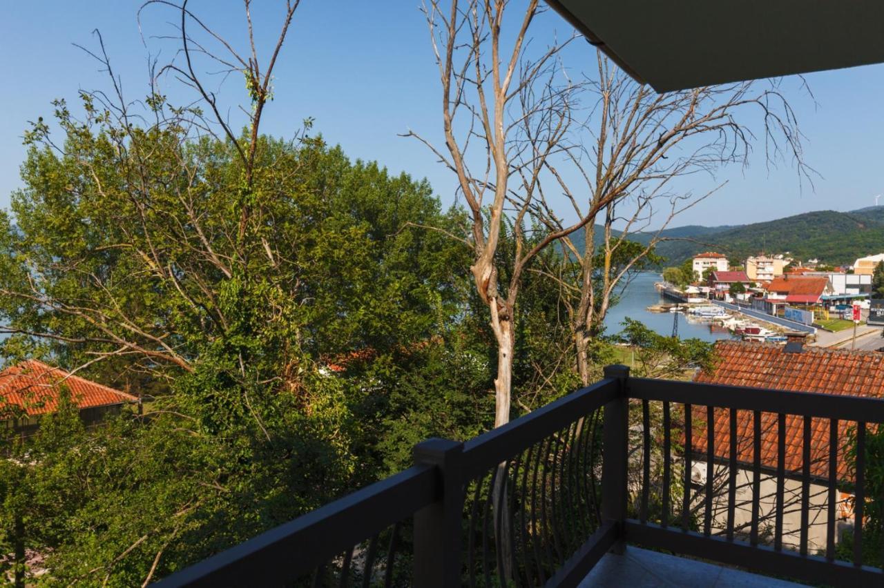 Apartmani Porto Golubac Extérieur photo